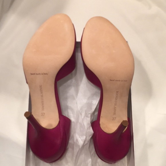 Manolo Blahnik designer heels - Picture 6 of 6